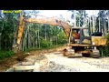 Excavator Komatsu selop pinggiran saluran irigasi | Beko tua | proses pekerjaan konstruksi | JCB
