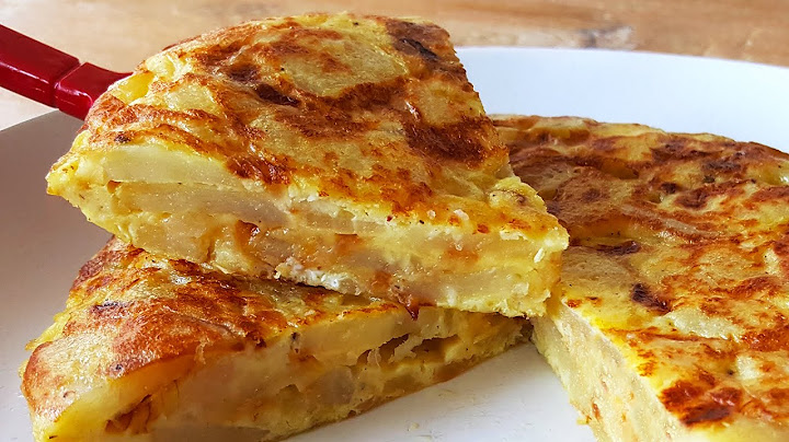 Easy Spanish Omelette For One (Or Two) | Tortilla de Patatas