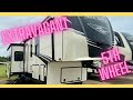 Stunning bunk room for a big family! Travel with room! Camper Tours