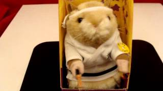 Gemmy Dancing Kung Fu Hamster Kung Fu fighting song Karate NIB