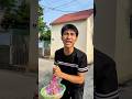 cậu bé đổi 100 quả bóng nước lấy cay cay để ăn và cái kết #comedy #shortvideo #shorts #subscribe