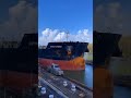 عبور قناة بنما قطر السفينه بواسطه قطارات على الاجناب 