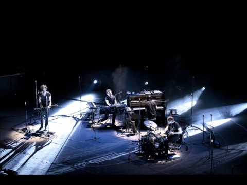 Ash/Black Veil - Apparat (Live Session- HAU Theater)