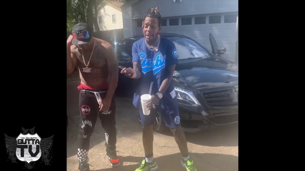 Sauce Walka Going Crazy To His So Texas Freestyle In Front His Maybach