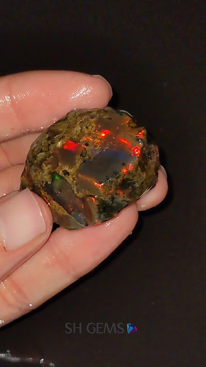 Kalimaya Super Dark Red Specimen Opal #blackopal #kalimaya