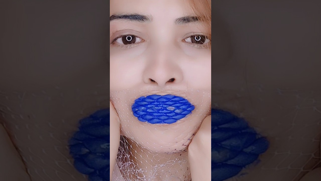 blue net lipstick 