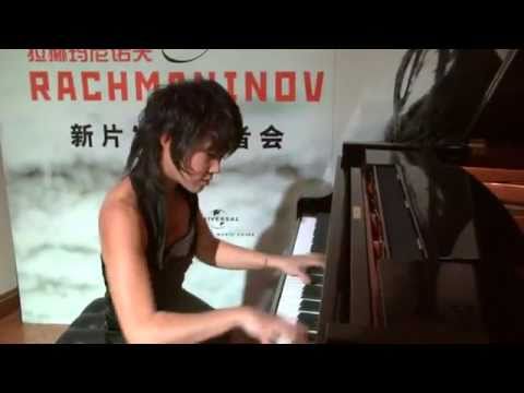 Yuja Wang improvises on Saint-Saens/Liszt/Horowitz Danse Macabre