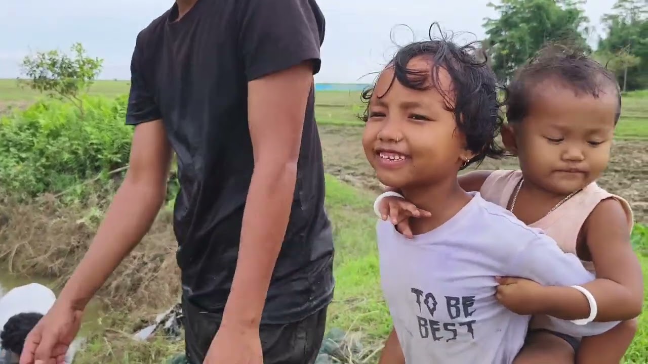 Maas mariba aise 😊/ Hajong video - Abhijit vlogz