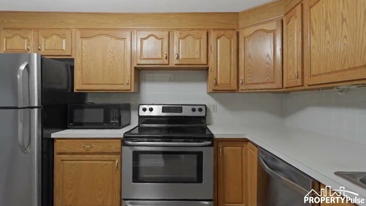 B4 Colonial Dr 7B, Andover, MA 01810