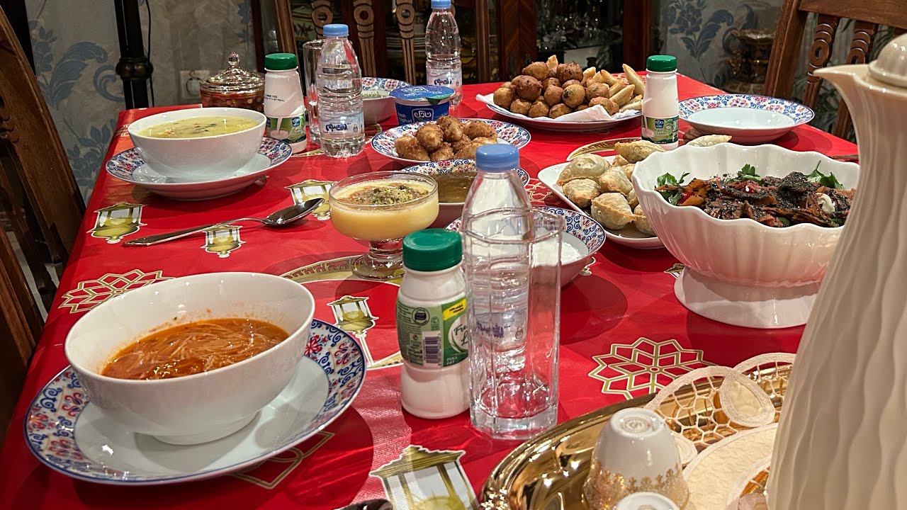 فطوري رابع 4️⃣يوم رمضان 🌙جهزت سفرتي  الرمضانية بسرعه وعملت طبخات تجنن 🤤🌙✨