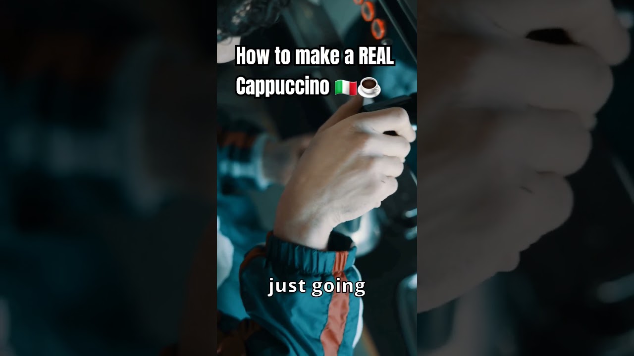 This is how you make a TRADAITIONAL ITALIAN CAPPUCCINO 🇮🇹☕️ 
