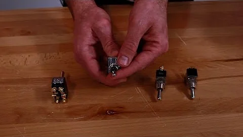 What is a Single Pole or Double Pole Electrical Switch?