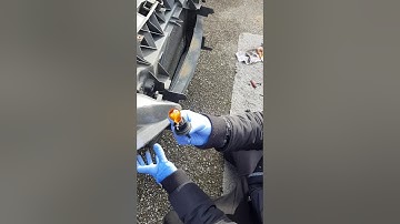 Seat leon mk2 2007 indicator bulb replacement/change