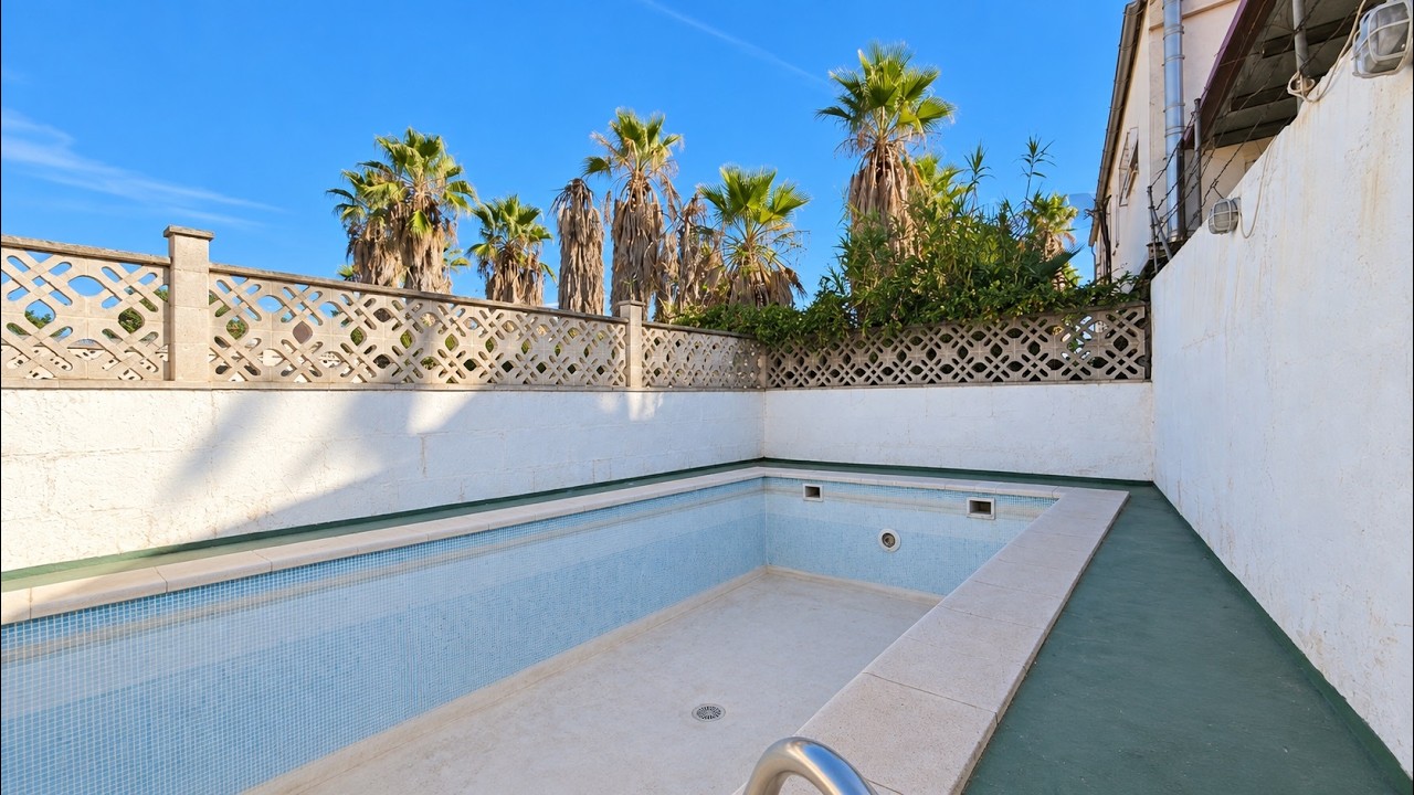 Casa con piscina y gran potencial en Sa Indiotería