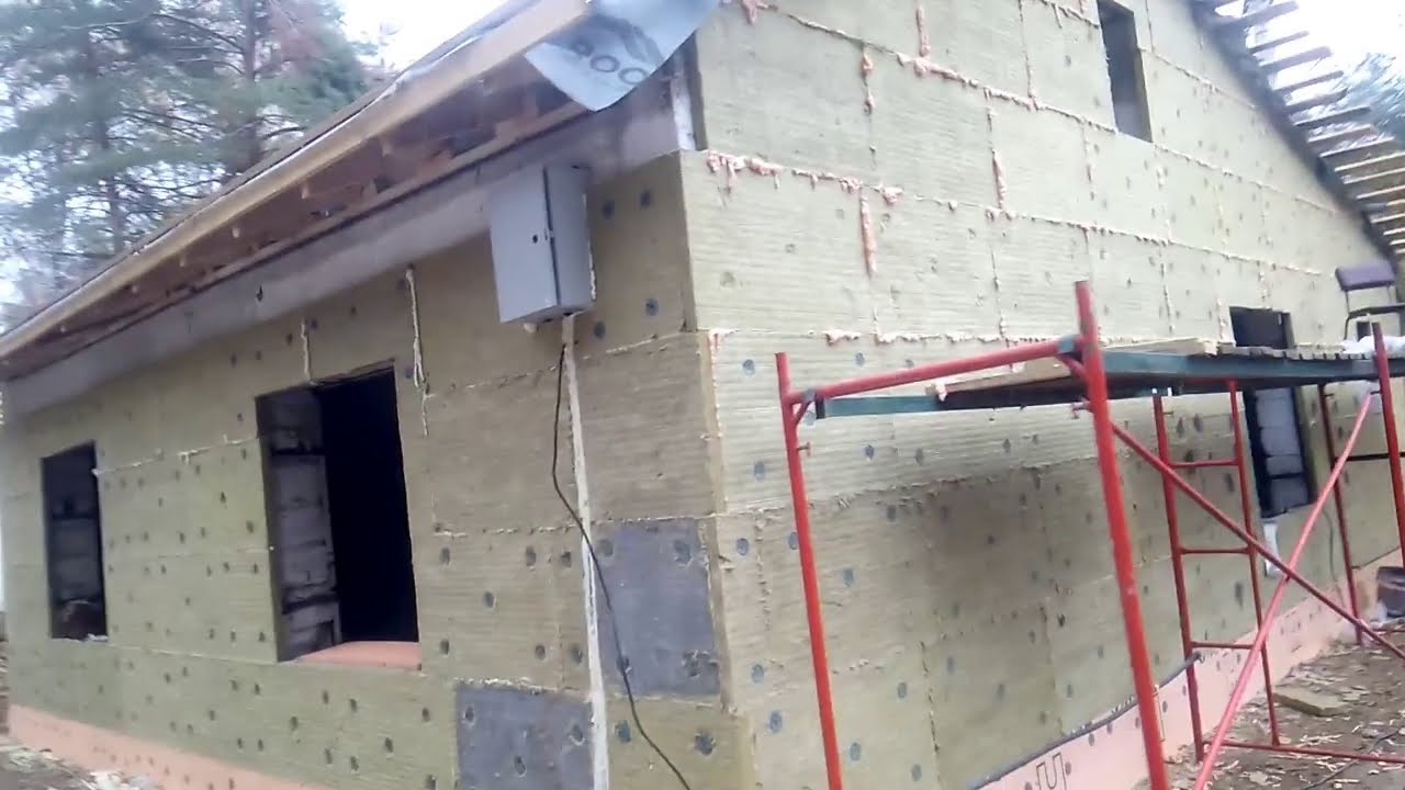 Ремонт з переплануванням старих будинків Демонтаж старого та монтаж ...