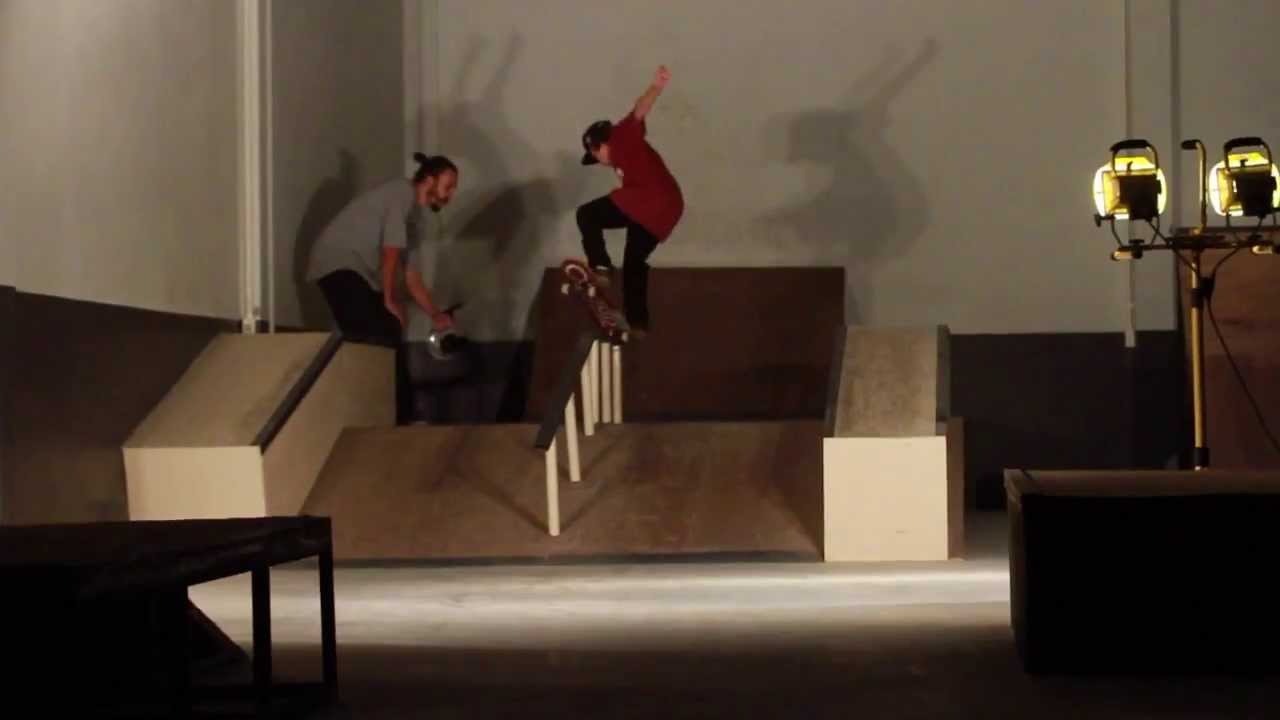 Role Arthur Molon e amigos na Shark Skate Indoor