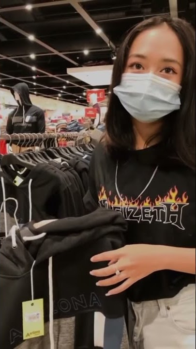 Mentahan halu Beli baju lebaran bareng cewe, (story WA).