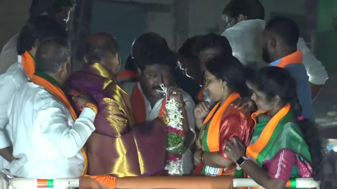 Live : Karimnagar Municipal corporation campaign in Division 53, 54, 65 