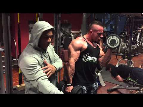 Kevin Levrone is the house !!! Training tips part1.