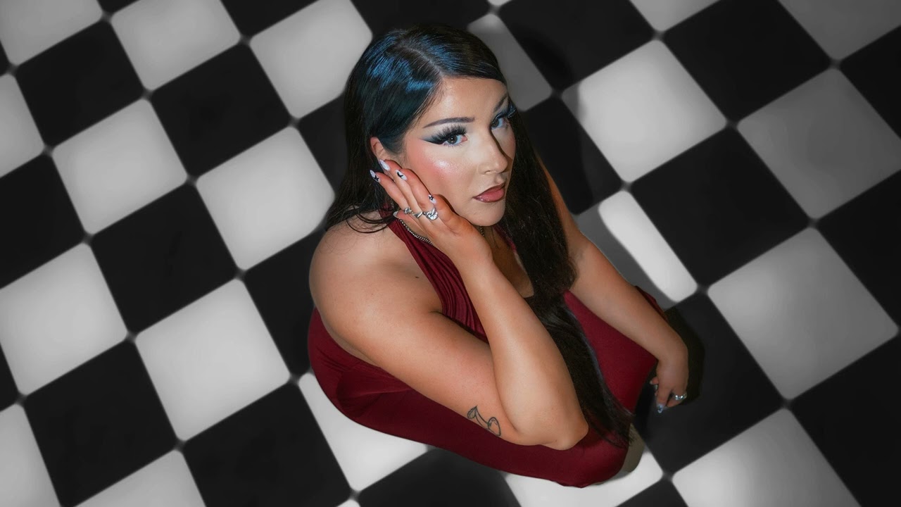 Watch Sara Bee - Loyal (Audiovideo) on YouTube Watch Sara Bee - Loyal (Audiovideo) on YouTube