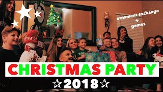 christmas party + hilarious ornament exchange | not so thic sisters
