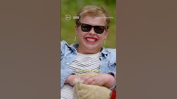 Alan Davies had a 💩 under a 🌳 #shorts