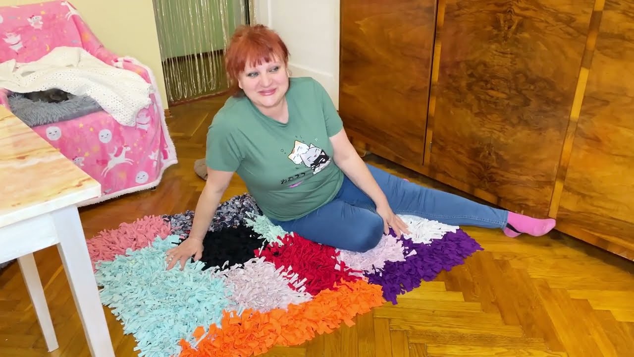 Не выкидывайте старые футболки. Разрезала все старые футболки и ...