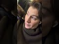 Poopi est dans le tgv, il s'est arrêté en campagne car il y a un obus sur la voie ferrée #poopi