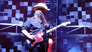 Chris Stapleton “Traveler” Hollywood Casino Ampitheater St. Louis, MO 8/5/2017