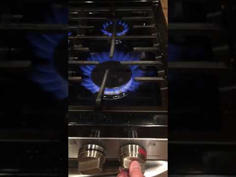 Gas double oven - LG Model FB4332NS