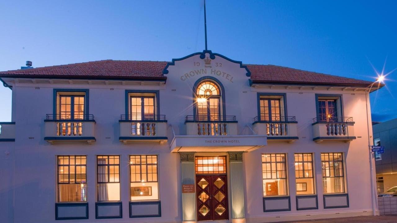 The Crown Hotel, Napier, New Zealand