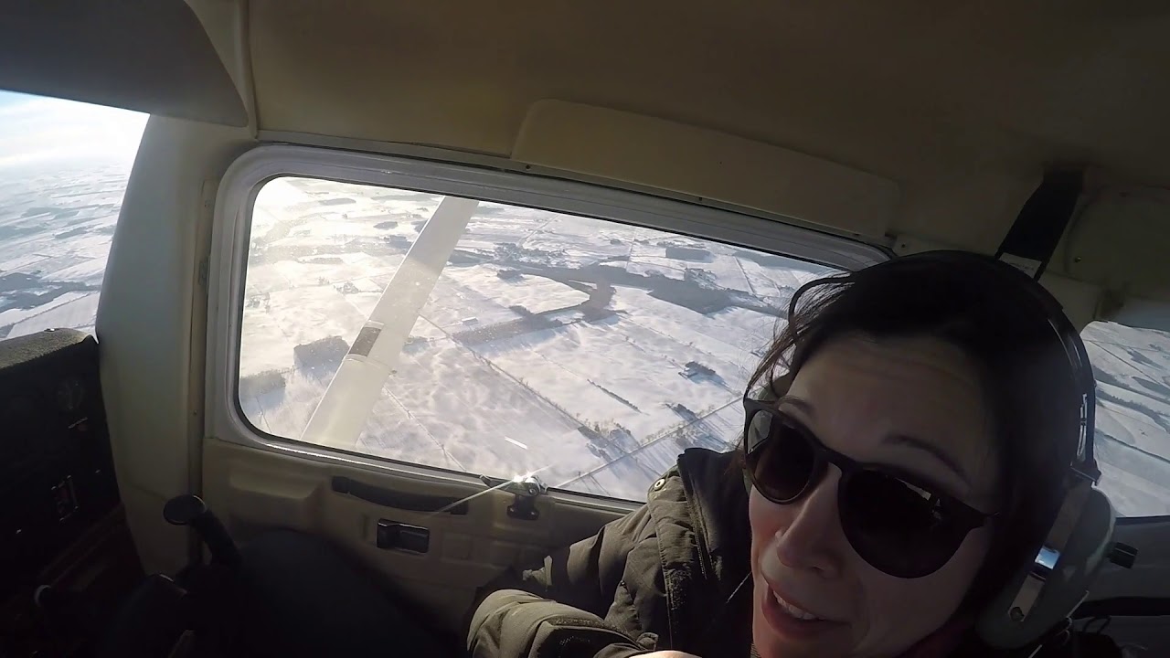 Cessna 150 - Taking the wife flying