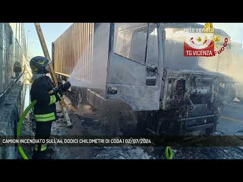 CAMION INCENDIATO SULL'A4, DODICI CHILOMETRI DI CODA | 02/07/2024