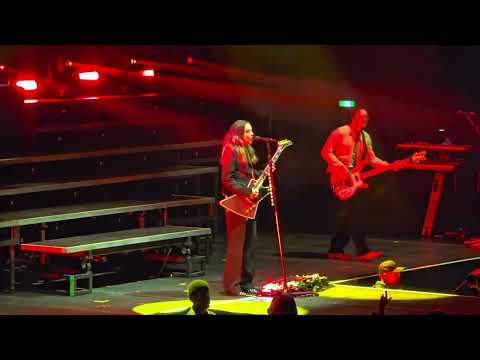 Halestorm - I