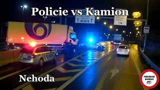 Vybrždění na dálnici, nehoda policie a kamionu, chodec na dálnici - Dashcam kompilace #153