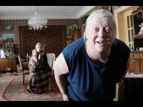 Чем болела Нина Антоновна? (из повести Павла Санаева "Похороните меня за плинтусом")