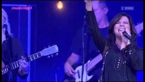 Martina McBride: A broken wing