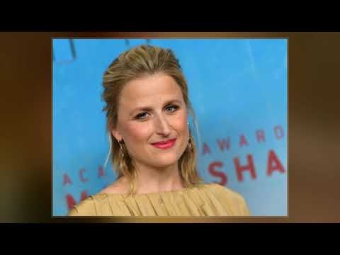 Video: Mamie Gummer neto vērtība: Wiki, precējies, ģimene, kāzas, alga, brāļi un māsas