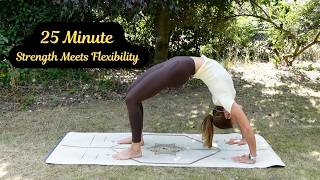 25 Minute Strength Meets Flexibility | A Dynamic Vinyasa Yoga Class