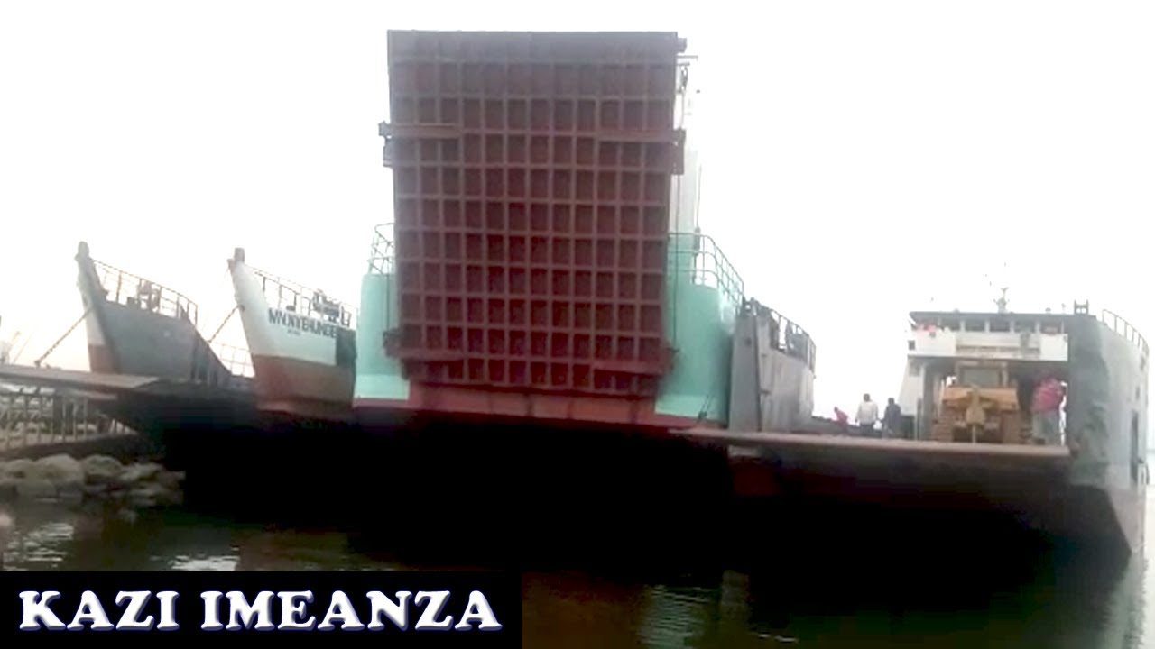 MITAMBO YA KUNYANYUA MV NYERERE YAWASILI ZIWANI