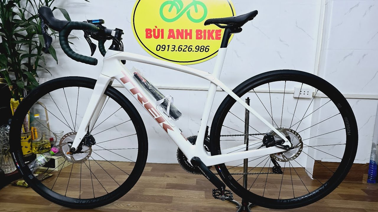 ( ĐÃ BÁN )TREK DOMANE SL6 khung CARBON OCLV 500 gr ULTEGRA 8020 2x11 CỐI NỔ size 44-49 ĐT:0913626986