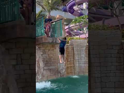 Siblings ❤️ @ Atlantis the palm Dubai #music #swimming #dubai #atlantis #travel #waterpark