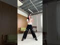 AKB48 山内瑞葵 #ロマンティック男爵 踊ったよ🏈 悩みなんて一切ない顔でパフォーマンスするのがこの曲のポイントですっ🤗