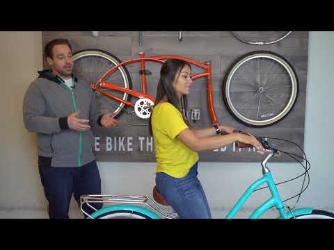 Videó: Hogyan Válasszunk Kerékpárt Egy Lány Számára