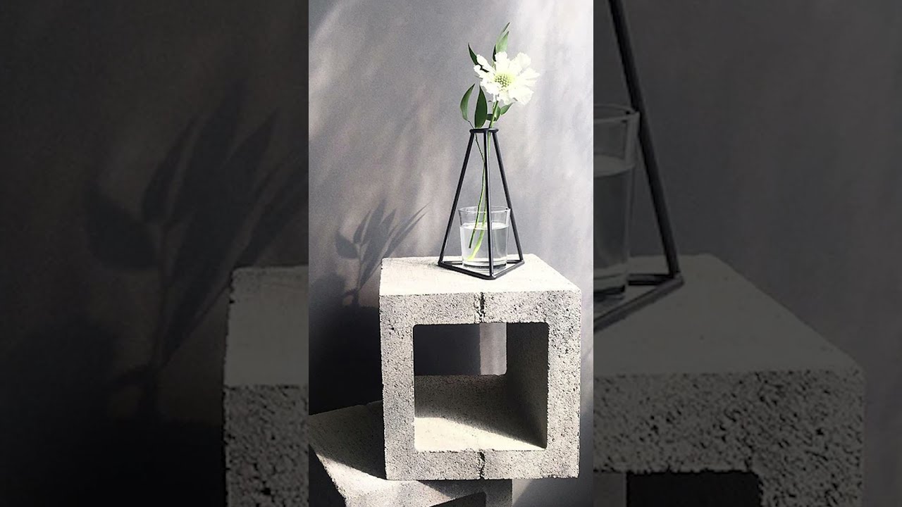 Retro Iron Line Table Flower Vases