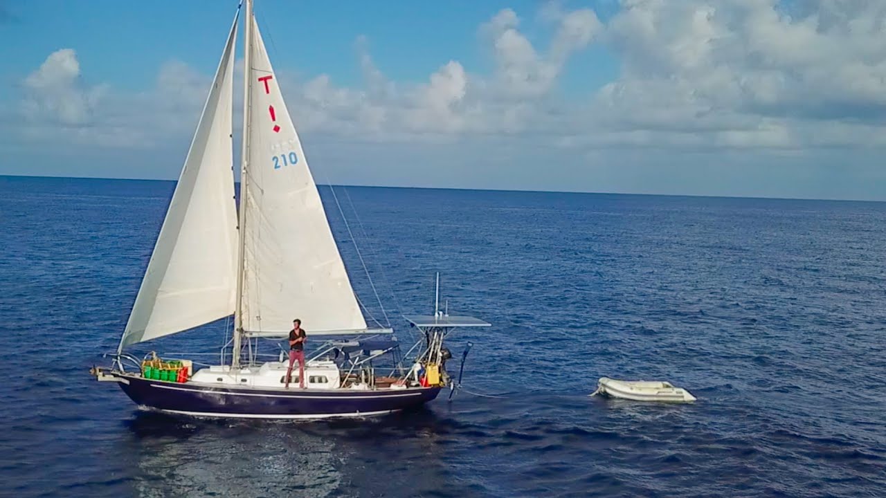 Solo Sailing Jamaica, First Impressions. They throw drunk people in the Ocean