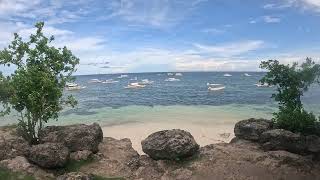 Strolling along Alona Beach screenshot 2