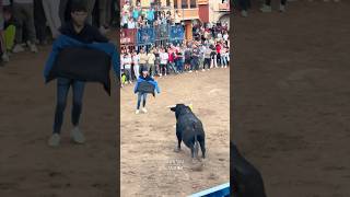 Quiebro Con Chaqueta De Unai Pichu Al Toro De Palha Precioso