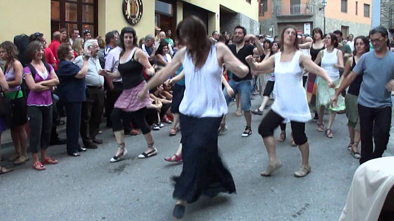 Dansaneu 2011 Cercavila Bolero de Tortosa a la Creu