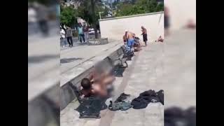 Çırıl Çıplak Sahilde Yattı? Etraftakiler Seyretti